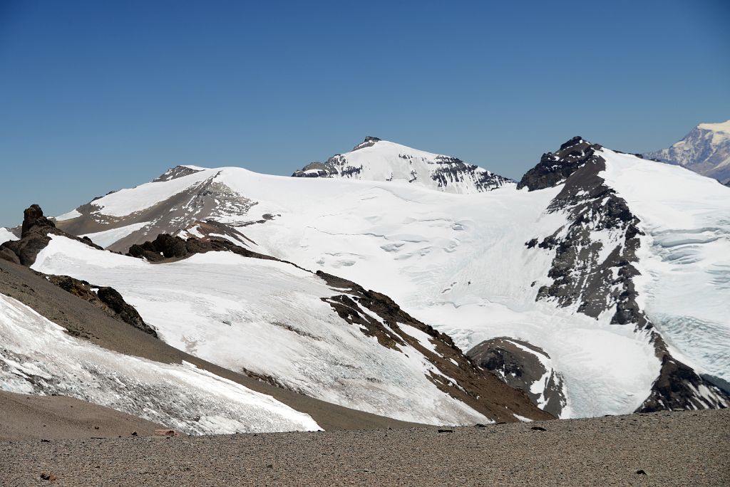 19 Cerro Zurbriggen, Cupola de Gussfeldt And Cerro Link From The Ameghino Col 5370m On The Way To Aconcagua Camp 2